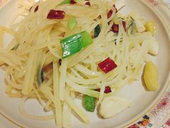 -耙吉吉川味小酒馆(本地人回头店)