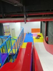 -蹦贝运动中心·蹦床·攀岩·闯关(龙岗店)