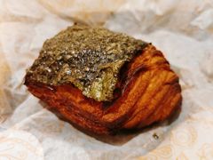 海苔明太鱼籽羊角-OUR Bakery(三里屯太古里店)