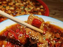 水煮牛肉-先启半步颠小酒馆(常熟万达广场店)