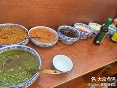 -岳记兴隆·青城腊排铜火锅(融创店)