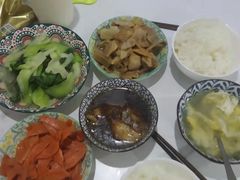 -鲸育宝宝月嫂(徐汇店)