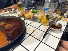 -鹿鸣山草本茶香火锅(园西路店)