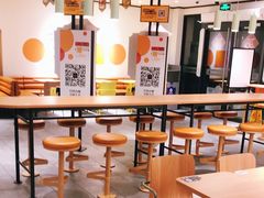 大堂-麦当劳(顾村公园店)