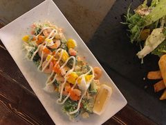 虾仁鸡蛋西兰花沙拉-Let's Taipei 非常烘焙(太古里店)