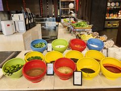 -鲁能希尔顿酒店-全日制餐厅-自助餐