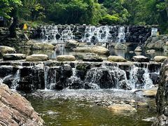 -石台牯牛降景区