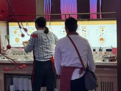 -海底捞火锅(杭州庆春路夜宵主题店)