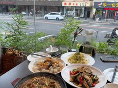 -连鹭海鲜·海肠捞饭·海胆饭(星海店)