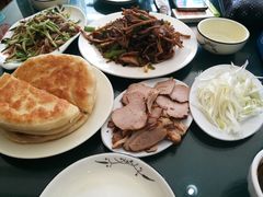 -李连贵酒家熏肉大饼(昆明街店)