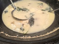 -陈大锅·岳阳鱼馆·地道岳阳菜(美食街店)