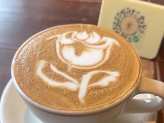 卡布奇诺-EAU CAFE(永康路店)