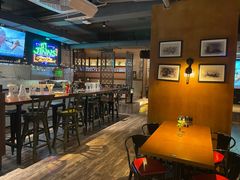 -JINNS锦时 steak&pizza(浸信会礼拜堂旧址店)