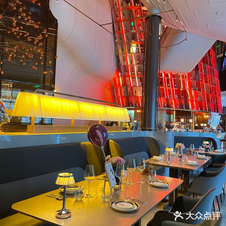 黑珍珠2022|浪漫又精致牛排家🥩黑金餐厅🍴