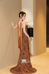 点击看大图 -艾拉·女王婚纱礼服馆