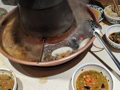 -东镇老火锅(长春路首店)