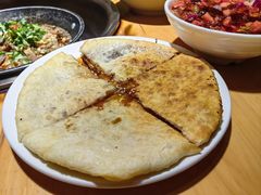 -大众跷脚牛肉馆·非遗传承单位(峨眉山店)