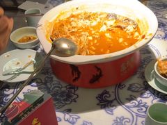 -卢大鲜鱼头捞饭(美利广场店)