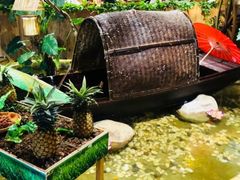 -老滇山寨•云南特色菜•地方菜•民族风情歌舞表演(金碧店)