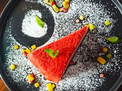 红丝绒千层-YUE·6·西式融合餐厅(外滩六号店)