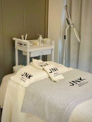 -JNK皮肤管理中心