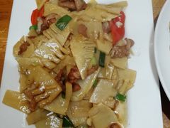 -下梅人家土菜馆(历史文化餐厅度假区店)