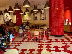 -城市大道红炉披萨烘焙坊