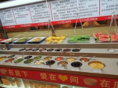 自助调料区-海底捞火锅(凯德广场店)