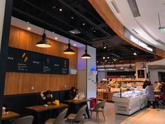 -格瑞思动物奶油生日蛋糕(圆融店)