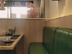 -臻牛烤肉