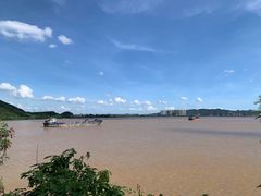 -羚羊峡古栈道森林公园
