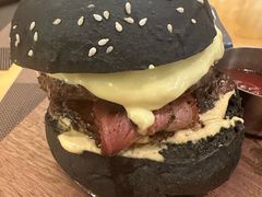 -上海西藏大厦万怡酒店Momo Cafe(徐汇店)