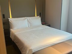 -珠海拱北富华里环宇城亚朵酒店