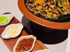 齐齐哈尔酸菜煎肉-奉天小馆·非遗东北菜(沈阳万象城店)