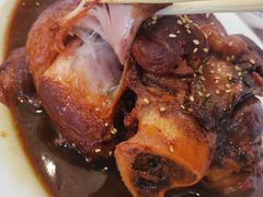 -巷子深菜馆·津门肘子(滨海店)