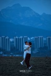 -至臻微拉婚纱摄影