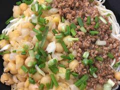 招牌豌杂面-丽影重庆小面(定西路店)
