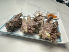 -三江源美食城
