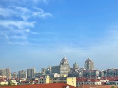 -上海虹桥君丽假日酒店(娄山关路地铁站店)