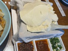 -95号酱骨·一块豆腐(展春园西路店)