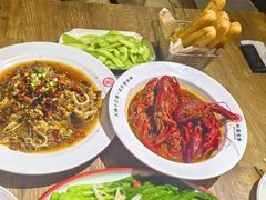 -叶派龙虾•招牌香辣蟹·海鲜(中海国际店)