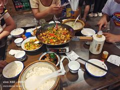 -富正毅三下锅·湘西韵味(天门山索道店)