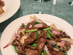 -凤凰园烤鸭店·唐山菜·传承花椒肉(老唐丰路店)
