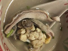 -尚尚仙·酸汤猪手·猪肚鸡火锅(华联万柳购物中心店)