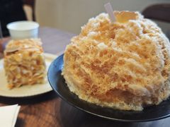 焦糖奶红茶刨冰-半勺舒舒(太乙店)