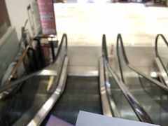 -百盛(中山路店)