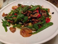 招牌辣椒炒肉-径山十八道·风味民间菜(华夏之心店)