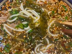 -云阿蛮云南生烫牛肉米线(奉贤路店)