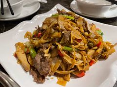 -燕青小馆(东园大厦店)