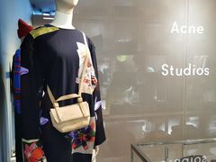 -Acne Studios(芮欧百货店)